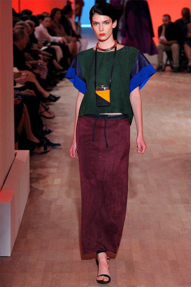 PARIS FASHION WEEK: HERMÈS SPRING 2012