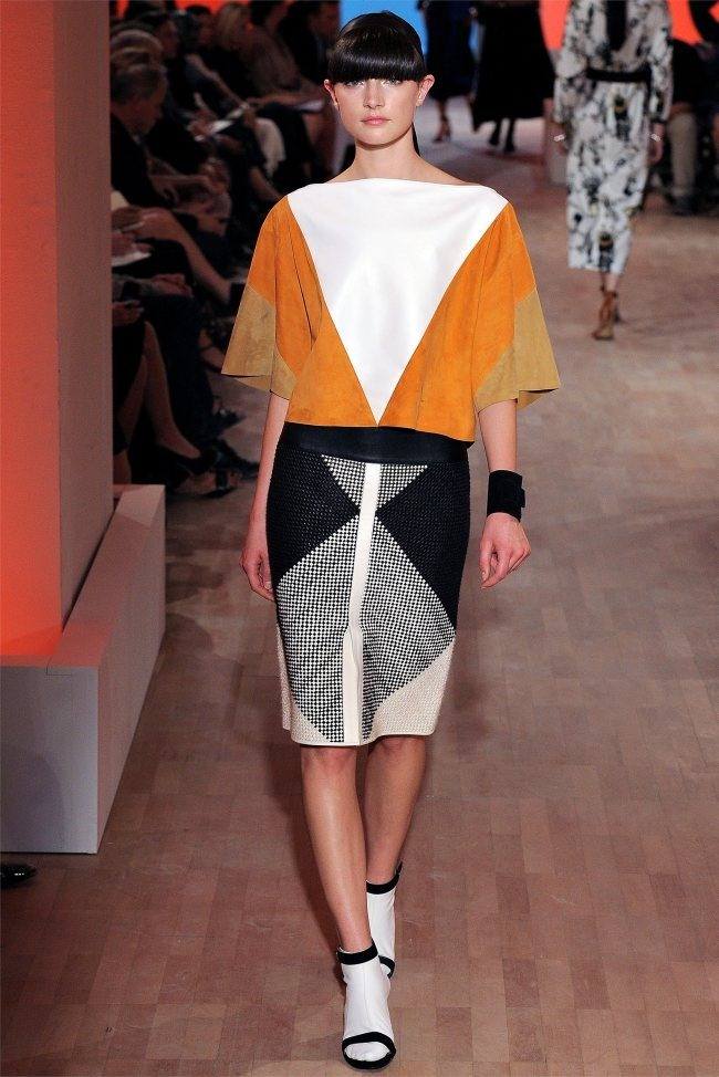 PARIS FASHION WEEK: HERMÈS SPRING 2012