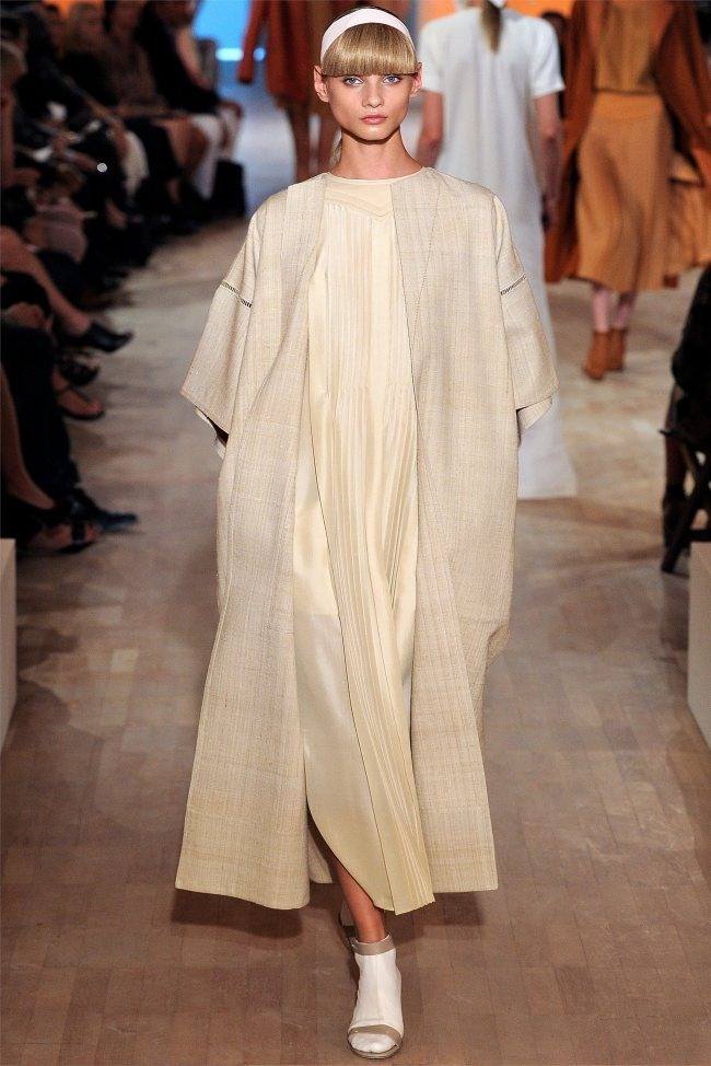 PARIS FASHION WEEK: HERMÈS SPRING 2012