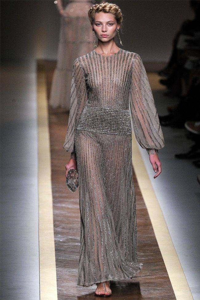 PARIS FASHION WEEK: VALENTINO SPRING 2012