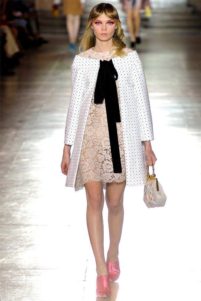 PARIS FASHION WEEK: MIU MIU SPRING 2012