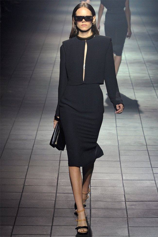 PARIS FASHION WEEK: LANVIN SPRING 2012