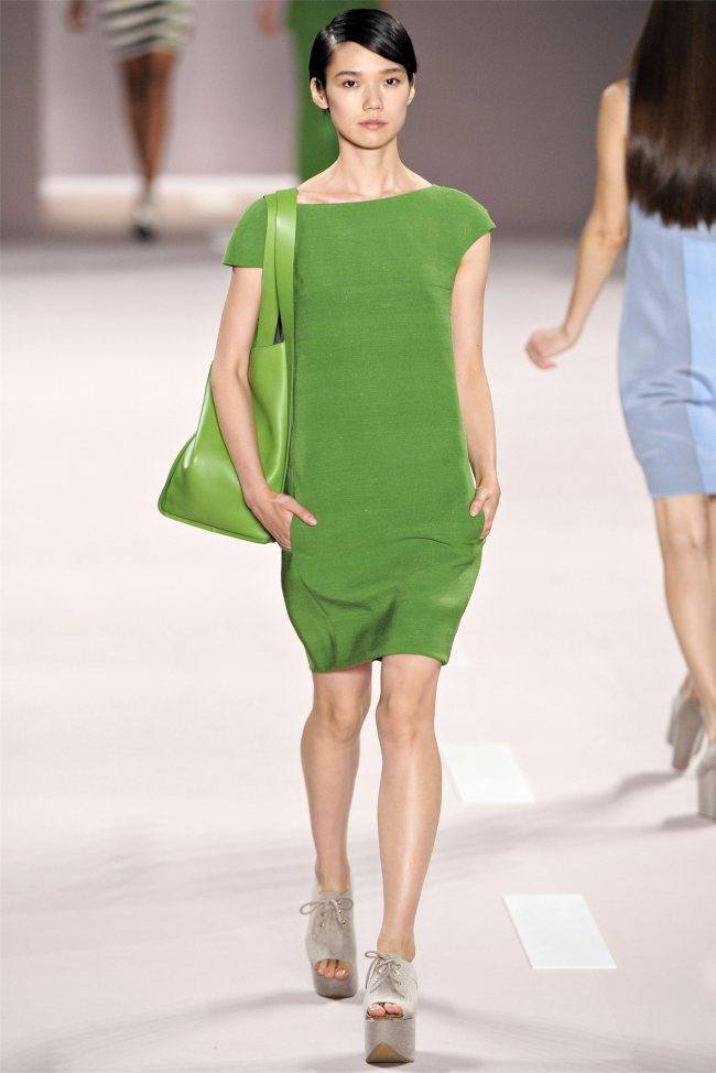 PARIS FASHION WEEK: AKRIS SPRING 2012