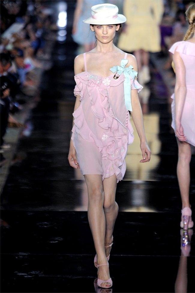 PARIS FASHION WEEK: JOHN GALLIANO SPRING 2012