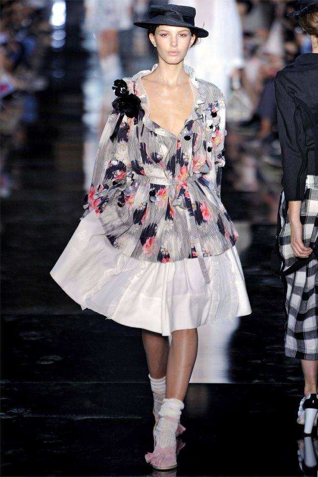 PARIS FASHION WEEK: JOHN GALLIANO SPRING 2012