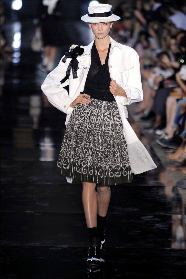 PARIS FASHION WEEK: JOHN GALLIANO SPRING 2012