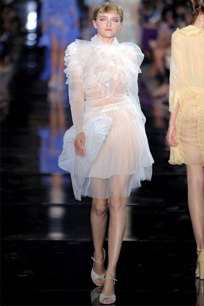 PARIS FASHION WEEK: JOHN GALLIANO SPRING 2012