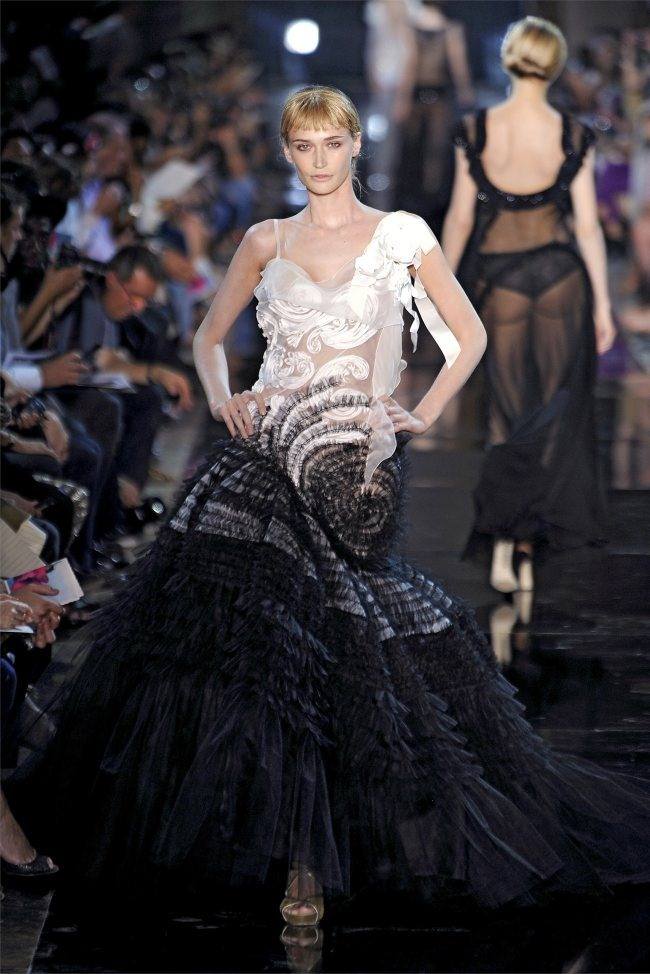 PARIS FASHION WEEK: JOHN GALLIANO SPRING 2012