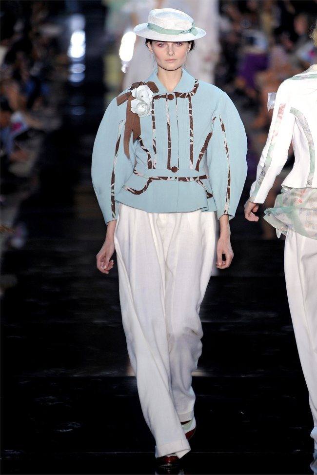 PARIS FASHION WEEK: JOHN GALLIANO SPRING 2012