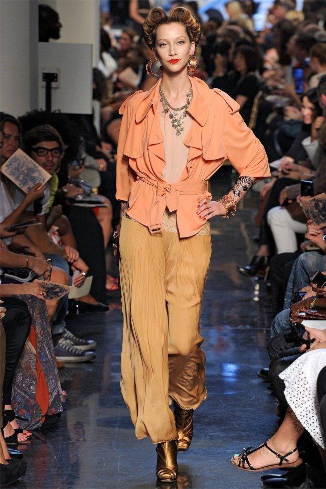 PARIS FASHION WEEK: JEAN PAUL GAULTIER SPRING 2012