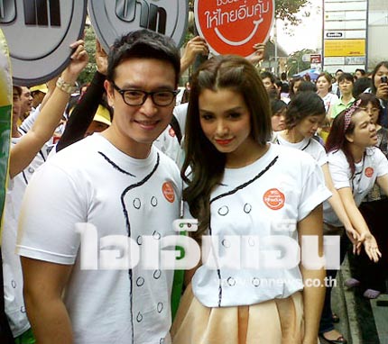 ชาย ชาตโยดม – วิกกี้ สุนิสา เจทท์