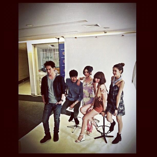 หน่อง-ธนา งานบวงสรวงซิทคอม "จุดนัดภพ"