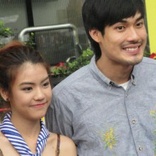 หน่อง-ธนา งานบวงสรวงซิทคอม  จุดนัดภพ 