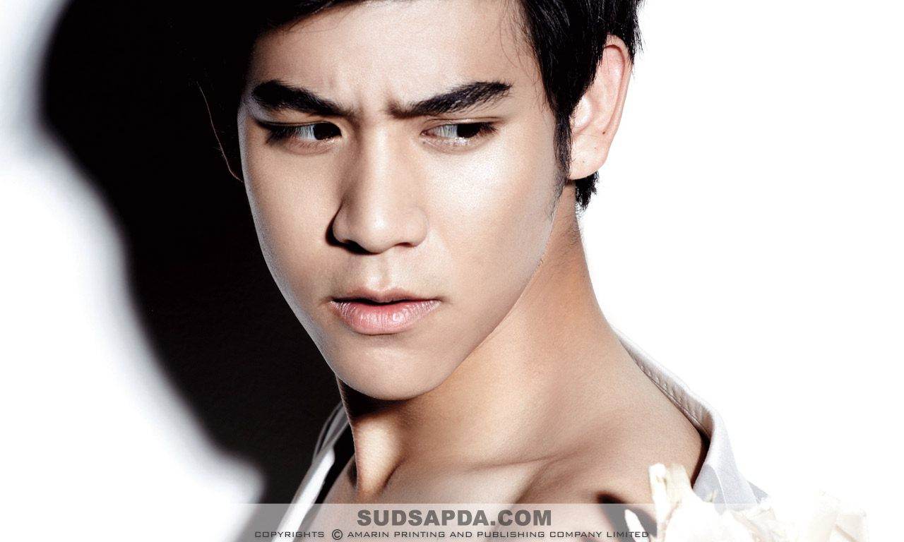 Wallpaper 10หนุ่มน่ากอด 2011