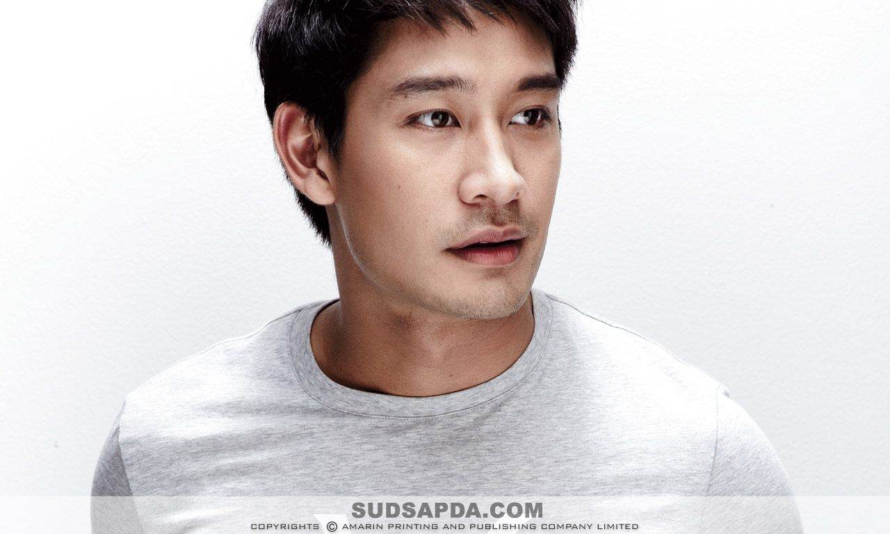 Wallpaper 10หนุ่มน่ากอด 2011