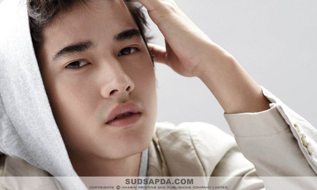 Wallpaper 10หนุ่มน่ากอด 2011