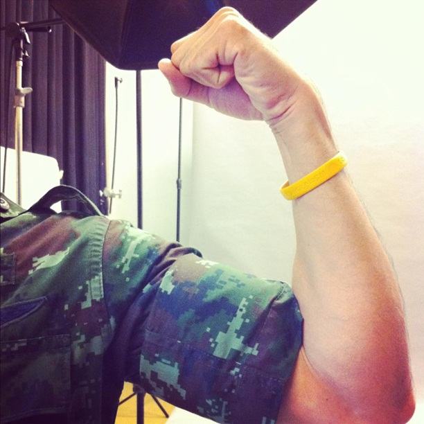 พันโท วันชนะ สวัสดี (ผู้พัน เบิร์ด) @ CHEEZE LOOKER vol.2 no.14 January 2012