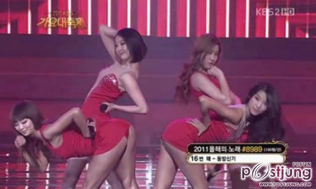 SISTAR' โชว์หวิว! อวดแก้มก้น ใน '2011 KBS Music Festival'