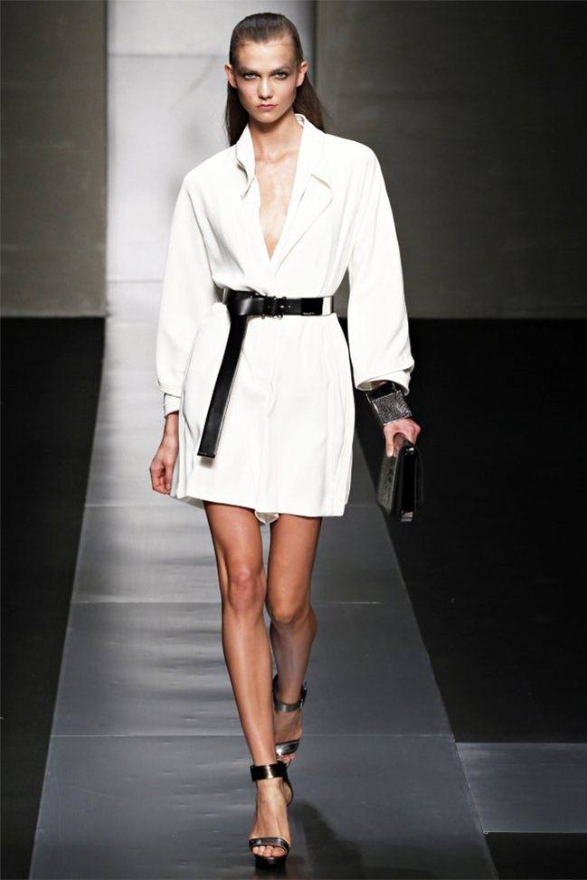 MILAN FASHION WEEK: GIANFRANCO FERRÉ SPRING 2012