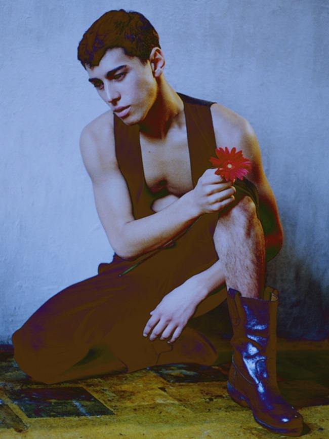 FEATURED PHOTOGRAPHER: CRISTIANO QUEIROX JR. IN "CRIMSON IN CLOVER IN THE PULSE OF THE SHADOW" BY PH