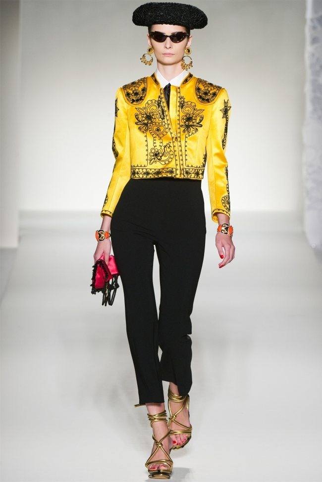 MILAN FASHION WEEK: MOSCHINO SPRING 2012