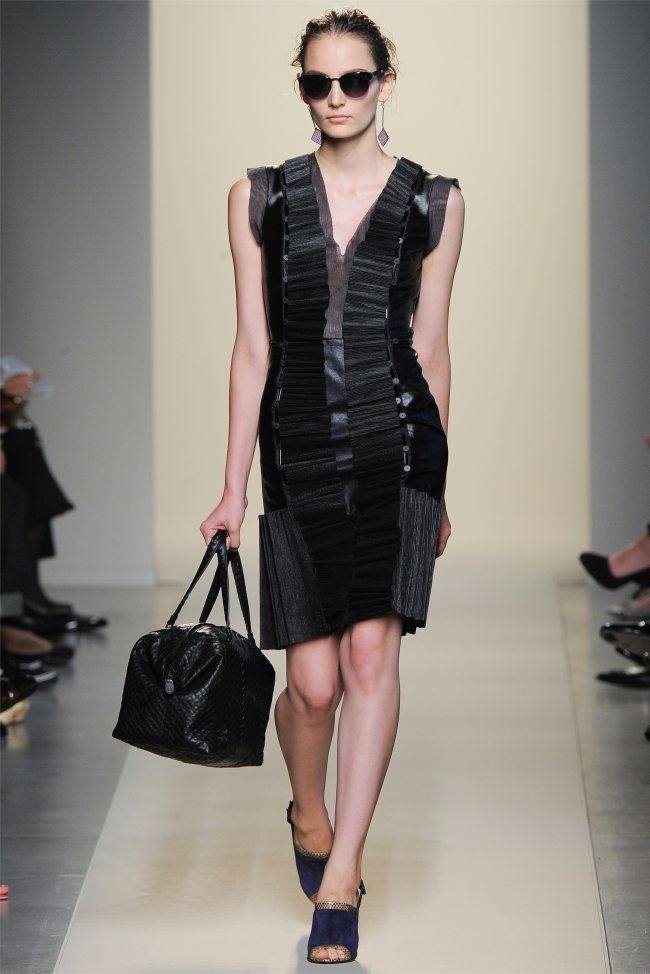 MILAN FASHION WEEK: BOTTEGA VENETA SPRING 2012