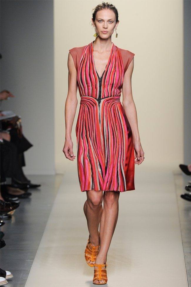 MILAN FASHION WEEK: BOTTEGA VENETA SPRING 2012