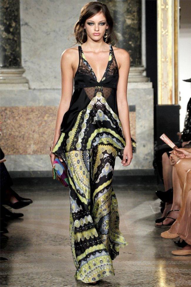 MILAN FASHION WEEK: EMILIO PUCCI SPRING 2012