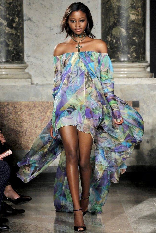 MILAN FASHION WEEK: EMILIO PUCCI SPRING 2012