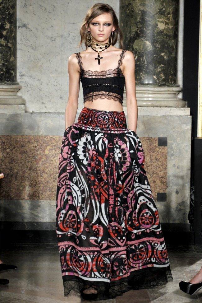 MILAN FASHION WEEK: EMILIO PUCCI SPRING 2012