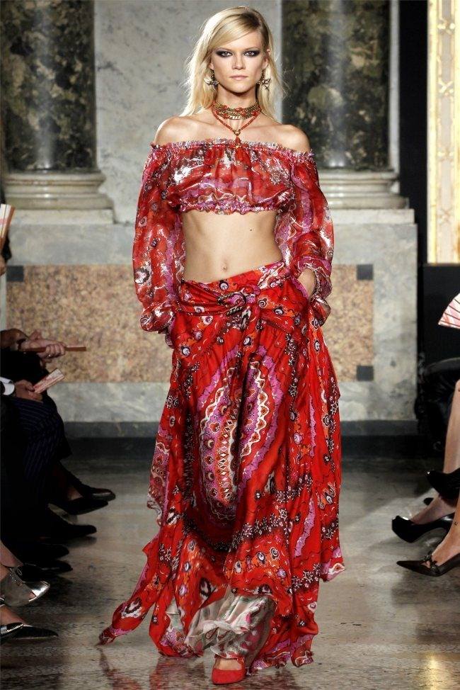 MILAN FASHION WEEK: EMILIO PUCCI SPRING 2012