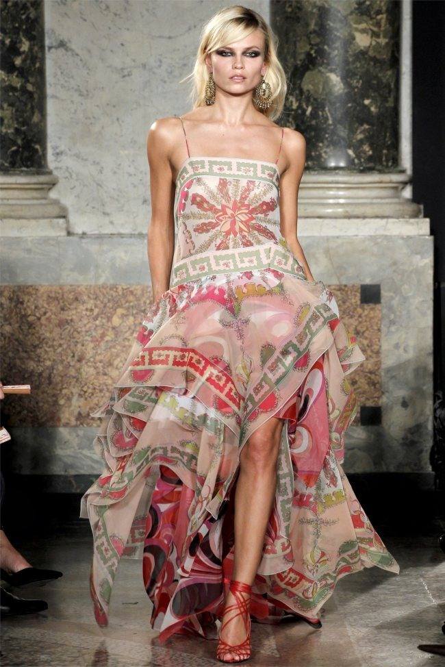 MILAN FASHION WEEK: EMILIO PUCCI SPRING 2012