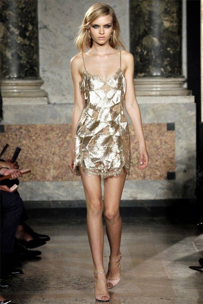 MILAN FASHION WEEK: EMILIO PUCCI SPRING 2012