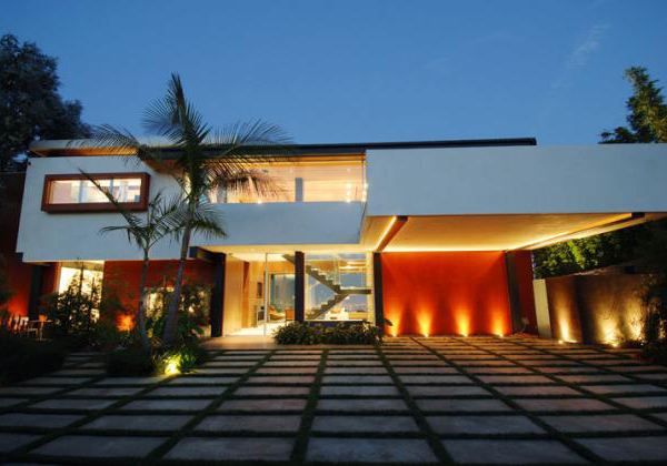 Designer House in Hollywood Hills - priceless panoramic city-to-ocean views for $5 million