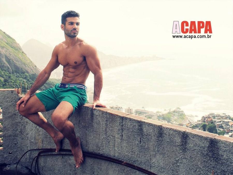 Sidney Allan Photoshoot for A Capa N&deg;52