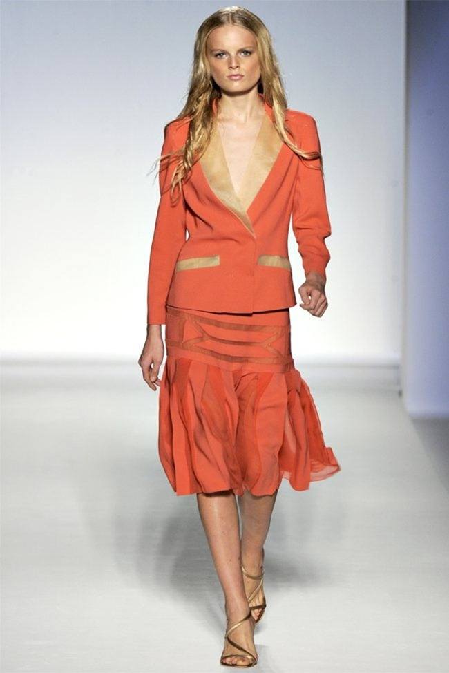 MILAN FASHION WEEK: ALBERTA FERRETTI SPRING 2012