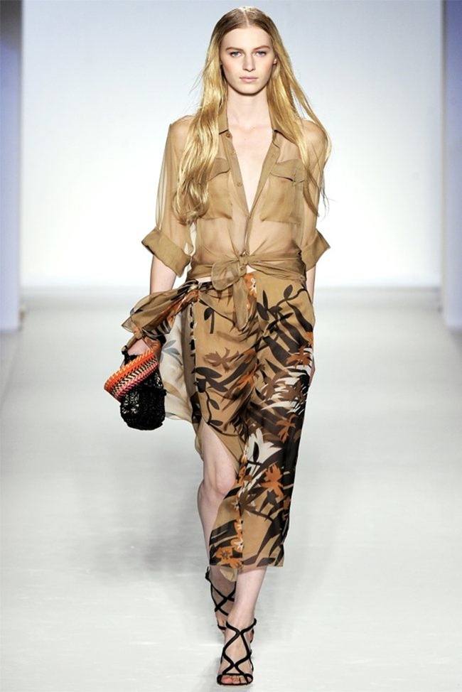 MILAN FASHION WEEK: ALBERTA FERRETTI SPRING 2012