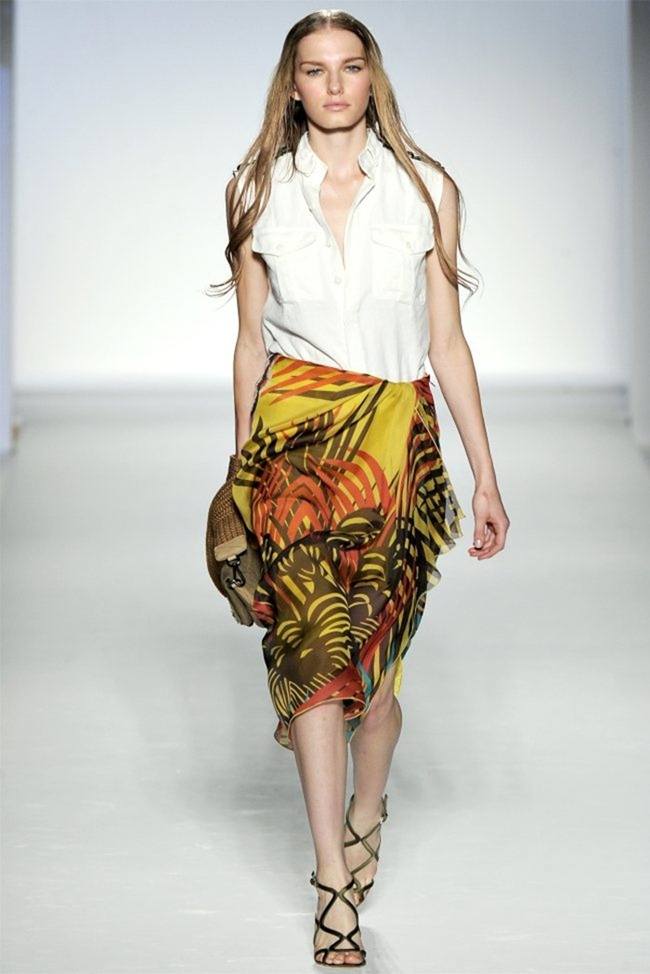 MILAN FASHION WEEK: ALBERTA FERRETTI SPRING 2012