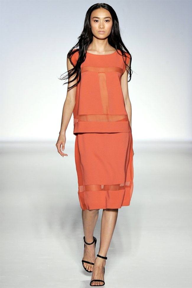 MILAN FASHION WEEK: ALBERTA FERRETTI SPRING 2012