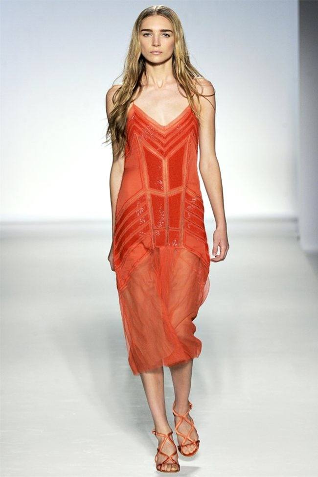 MILAN FASHION WEEK: ALBERTA FERRETTI SPRING 2012