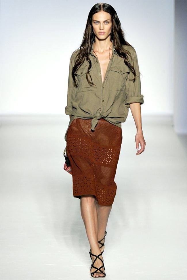 MILAN FASHION WEEK: ALBERTA FERRETTI SPRING 2012