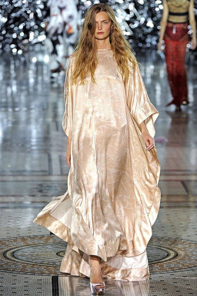 LONDON FASHION WEEK: GILES SPRING 2012