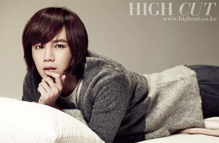 Jang Geun Suk @  High Cut vol.68 jan 5-18, 2012