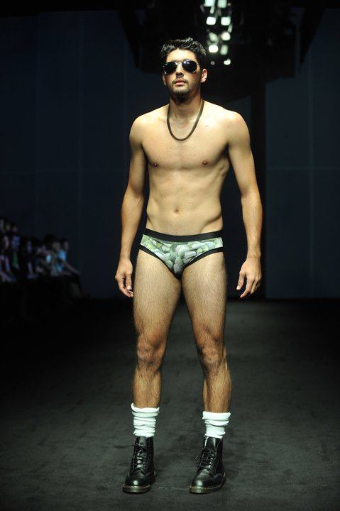 คิดยังไงกับพวกเขาเหล่านี้...กันค่ะ