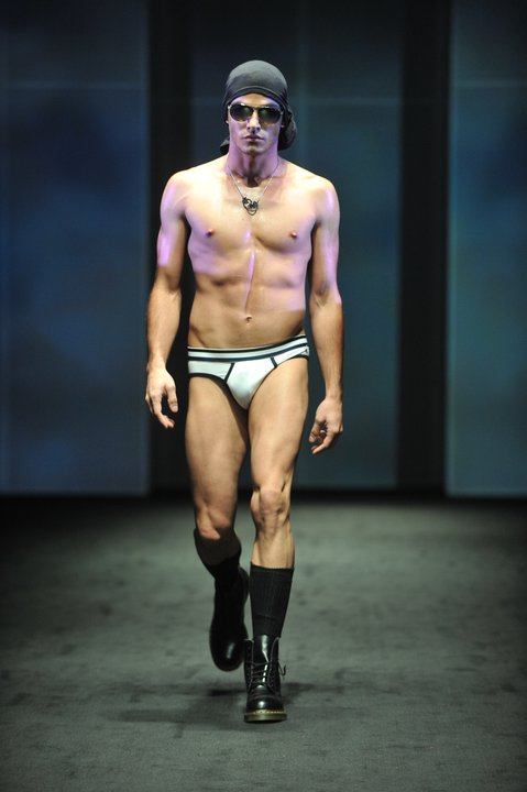 คิดยังไงกับพวกเขาเหล่านี้...กันค่ะ