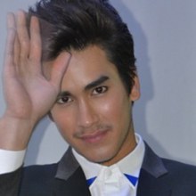 New pic ณเดชน์ @ งาน BOI Fair