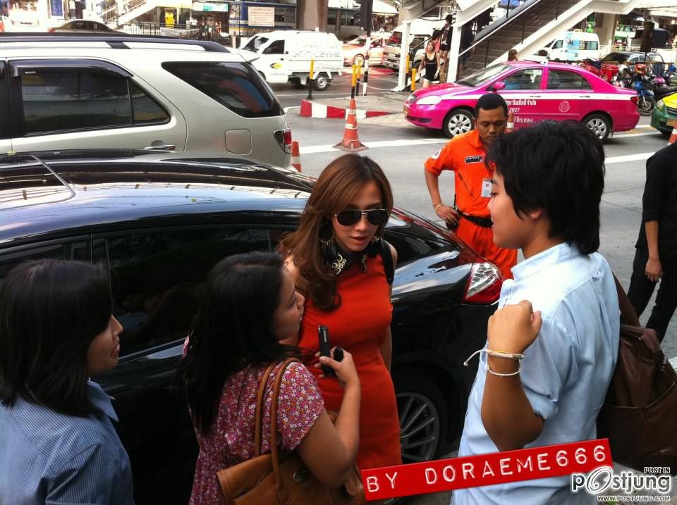 "อั้ม พัชราภา"สวยเริ่ดมาดนางพญา !!!