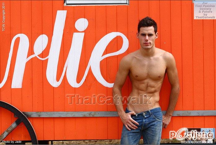 กิจกรรมนายแบบ