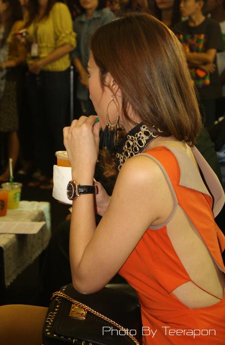 ส่องมุมสวย"พัชราภา"ดูเต็มๆตาเเบบจุใจที่นี่!!!!!