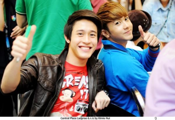 นัททิว แจกปฎิทินปีใหม่ช่อง 7 @ เซ็นทรัลลาดพร้าว